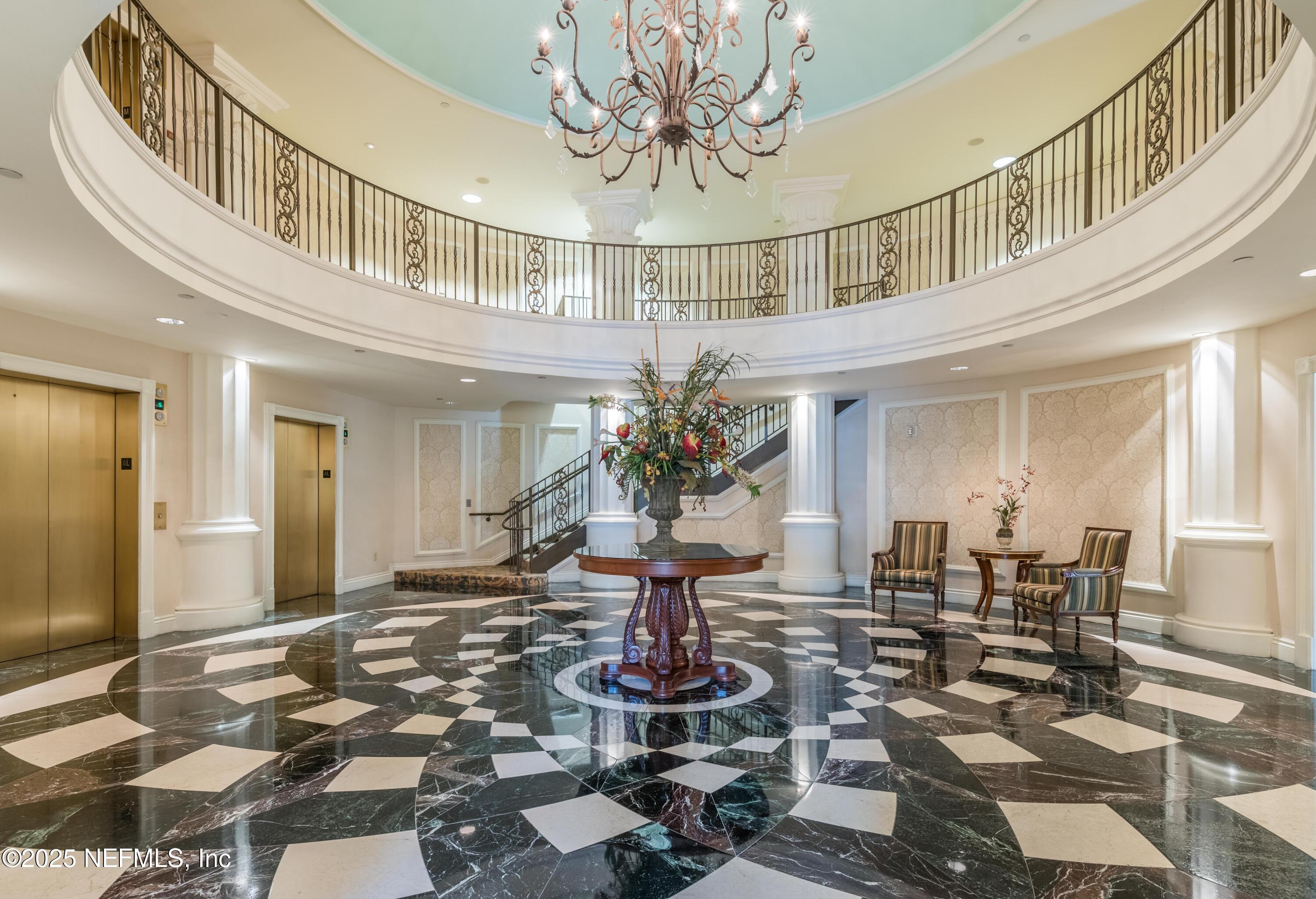 400 E BAY Street 502
