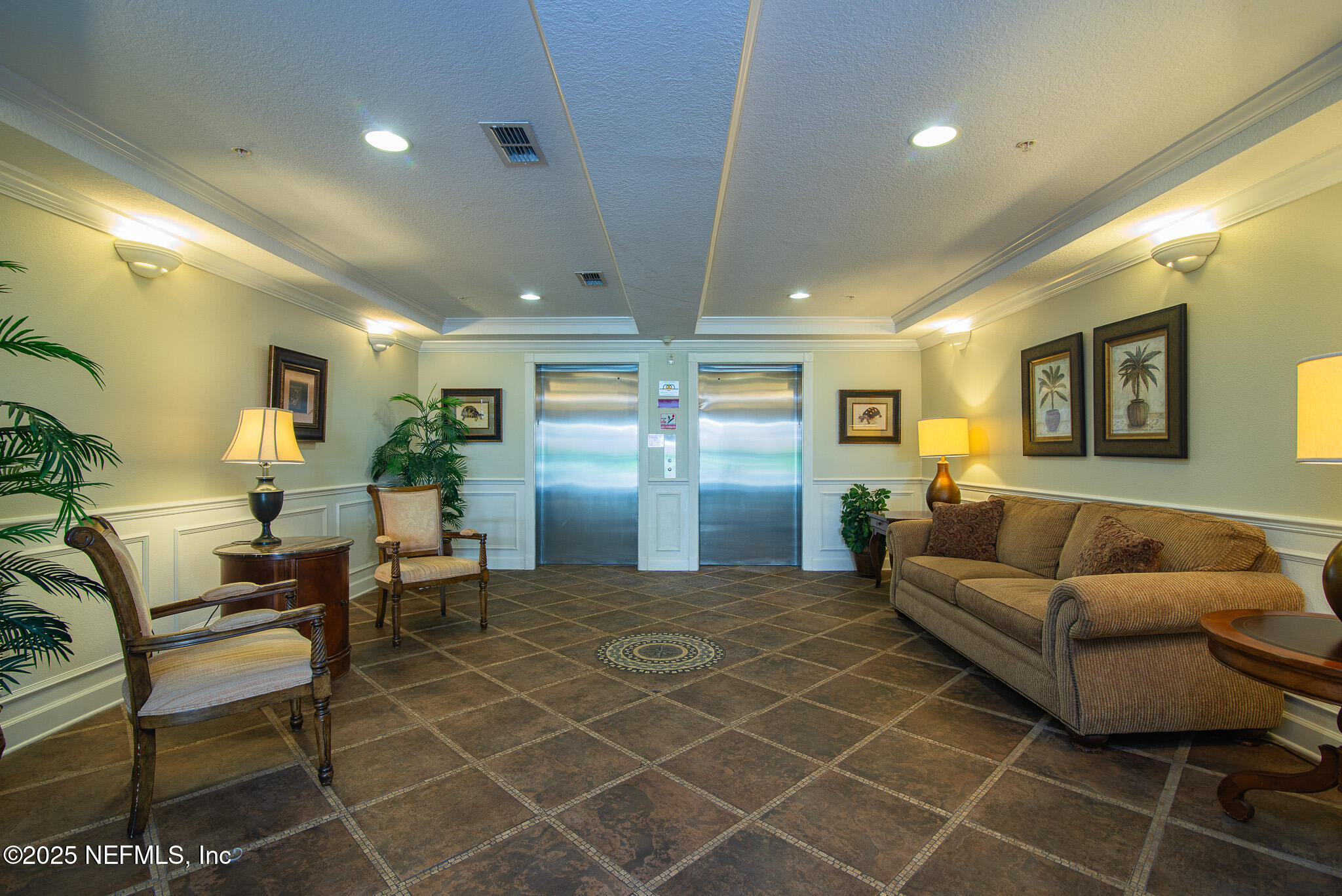 4480 DEERWOOD LAKE Parkway 353