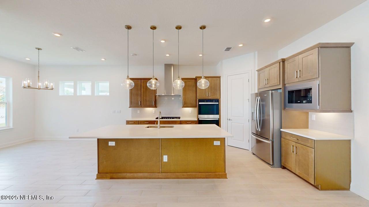 308 PALOMAR Drive