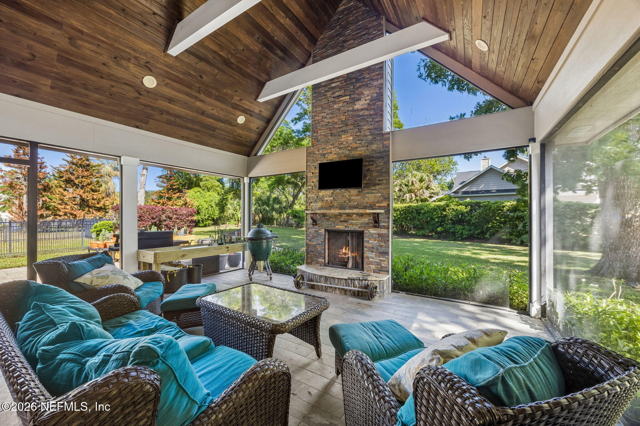 96042 LANCEFORD Lane