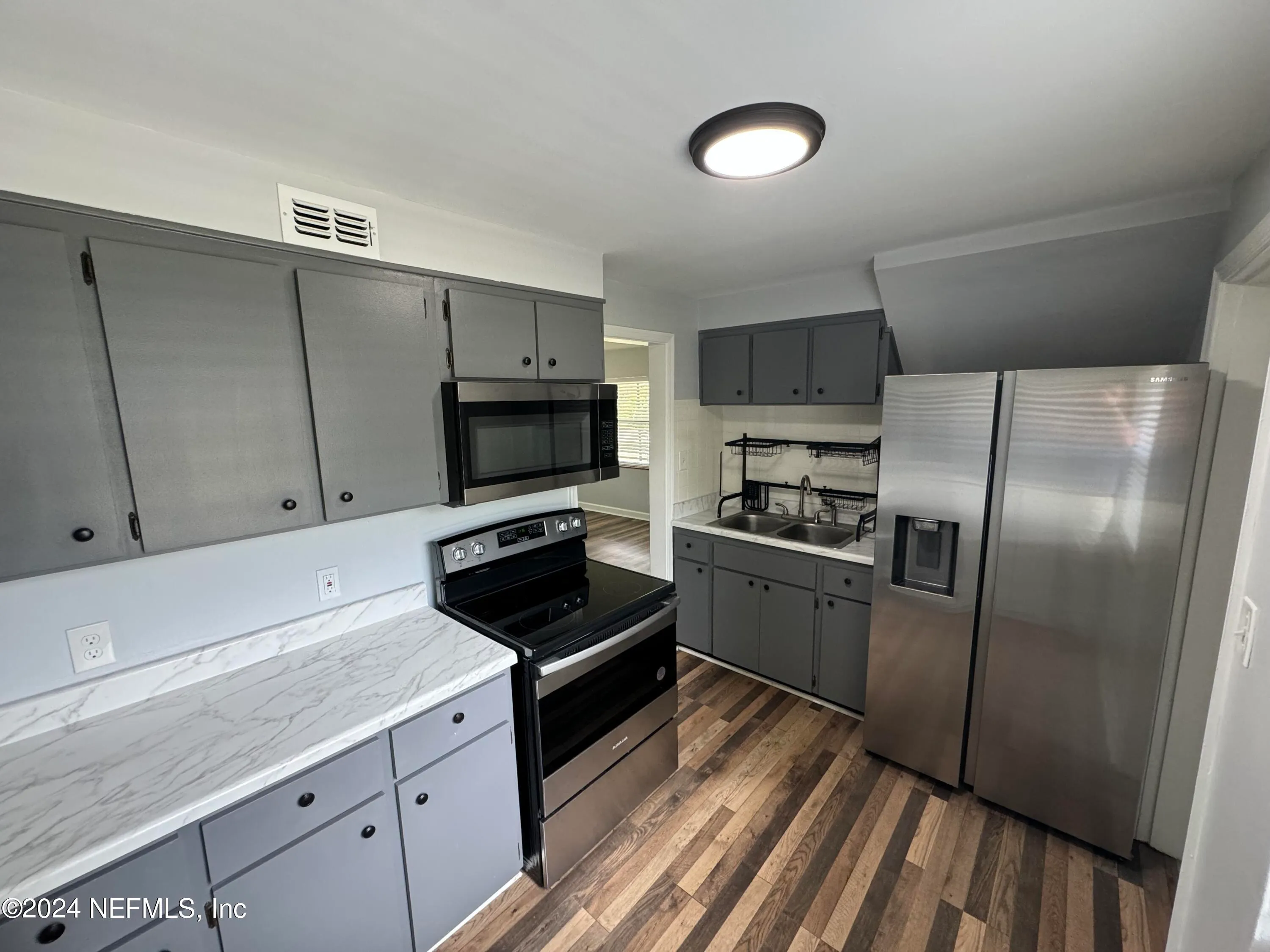 Jacksonville, Florida 32205, United States, 2 Bedrooms Bedrooms, ,1 BathroomBathrooms,Residential,Active,108370