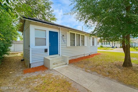 3257 LIBERTY Circle Jacksonville FL 32206