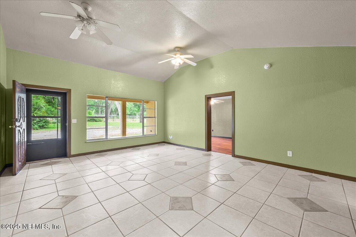 936 COUNTY ROAD 21