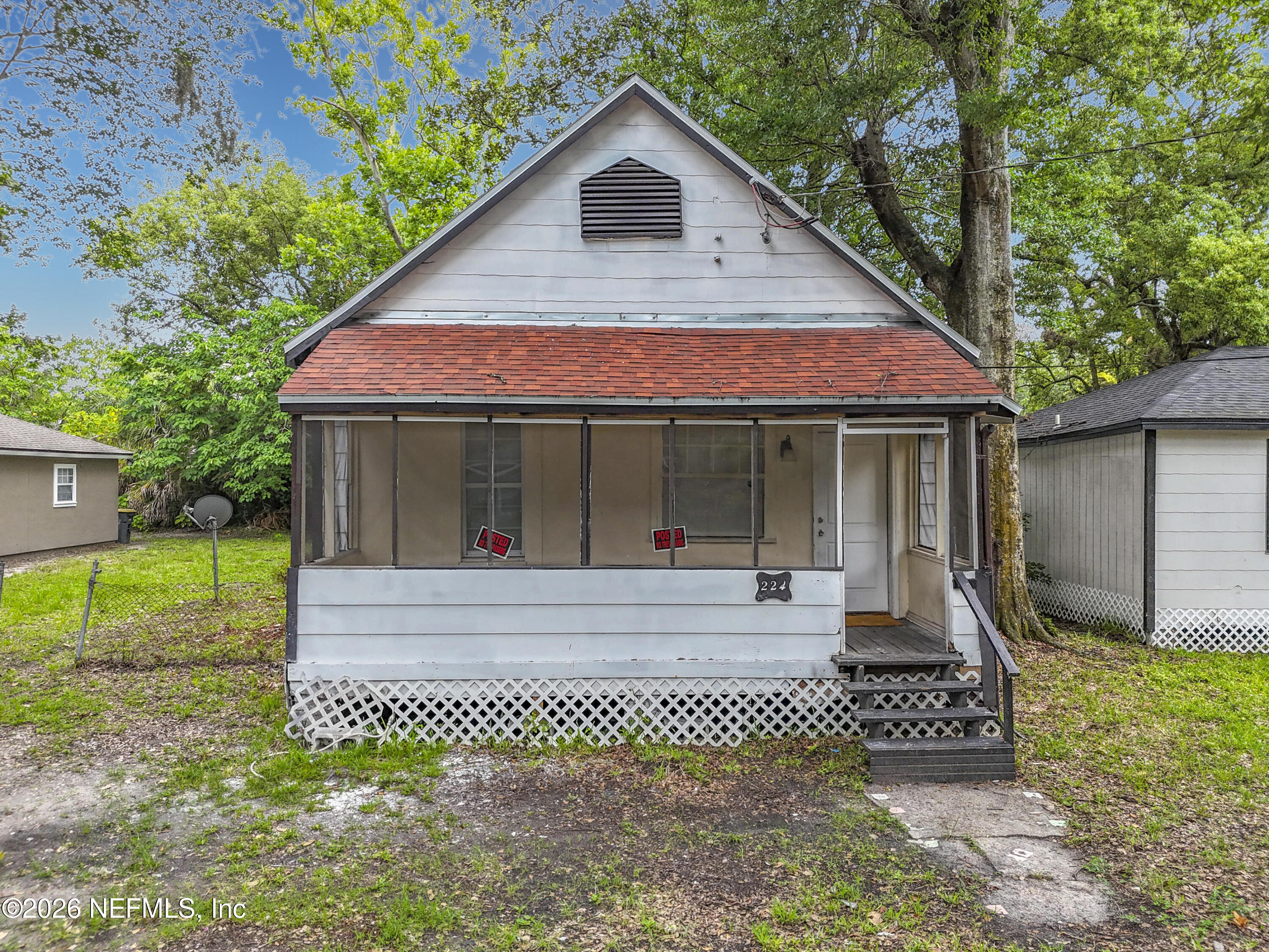 Photo 1 of 33 — 224 SPRING Street, Jacksonville, FL 32254