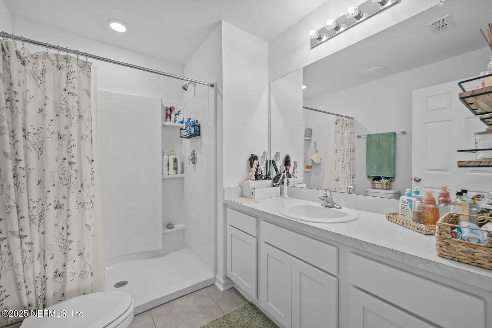 Jacksonville, Florida 32256, United States, 2 Bedrooms Bedrooms, ,3 BathroomsBathrooms,Residential,Active,119962