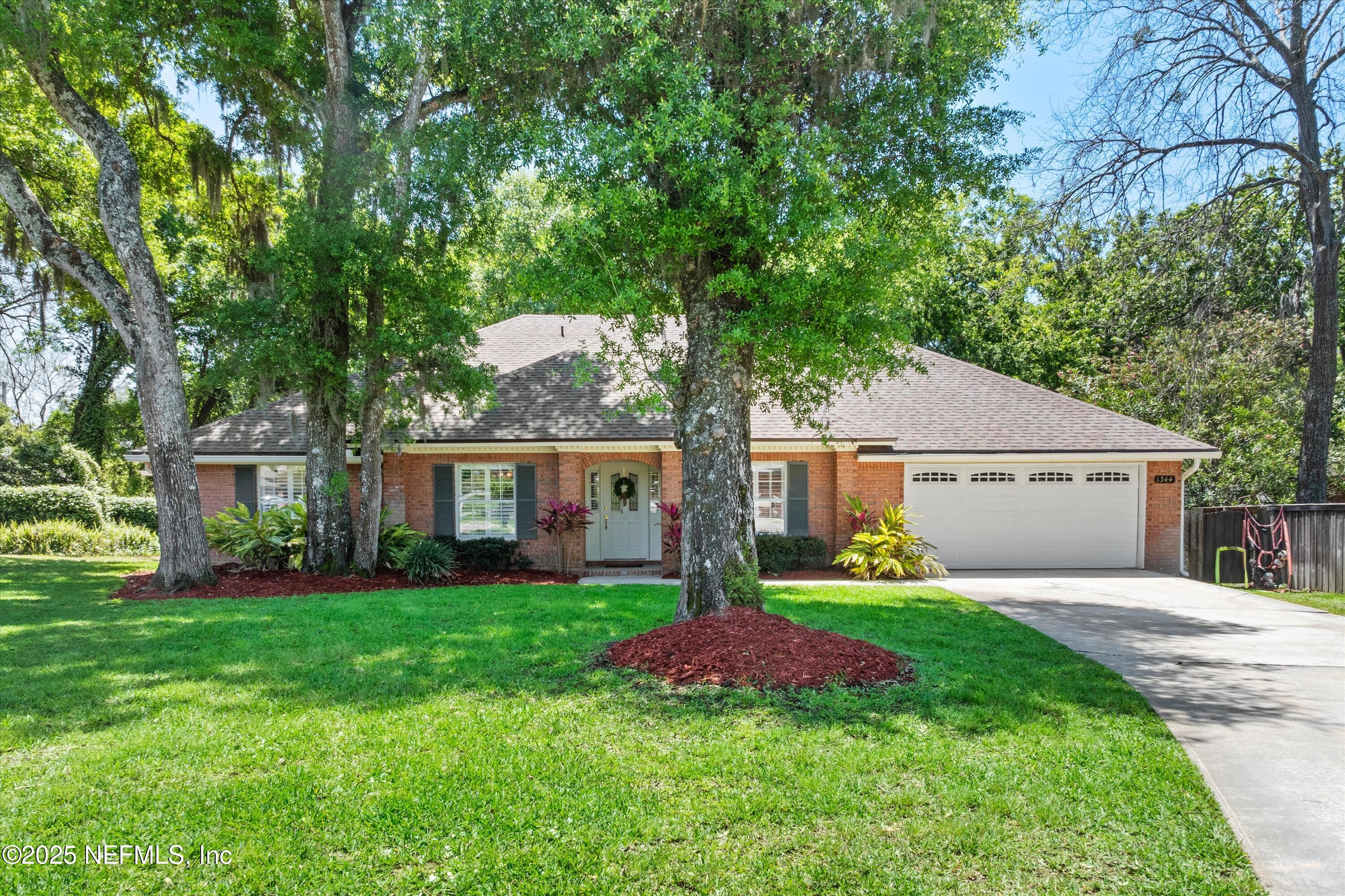 1344 WILLOW OAKS Drive S