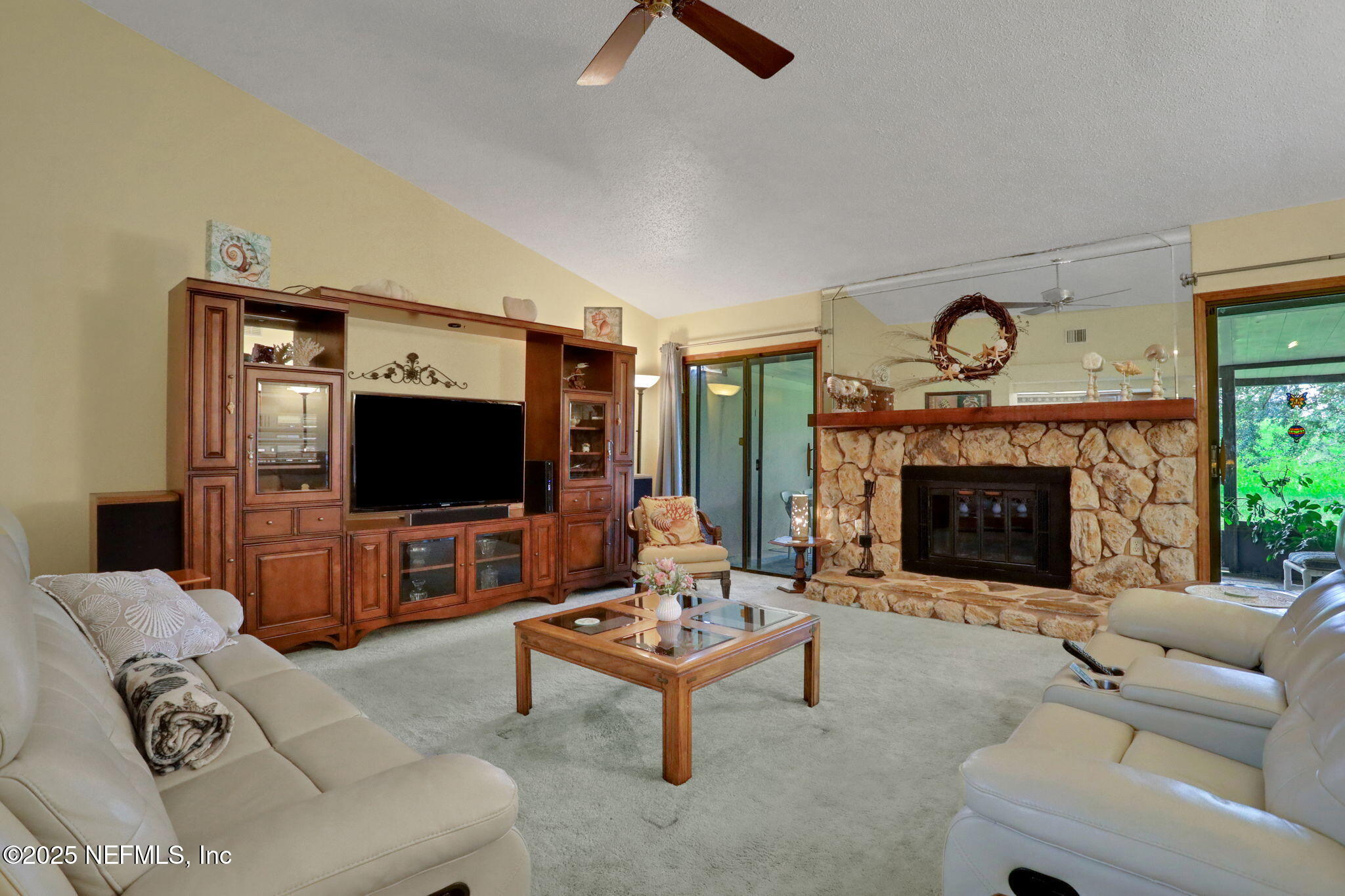 7841 BAYMEADOWS Circle W