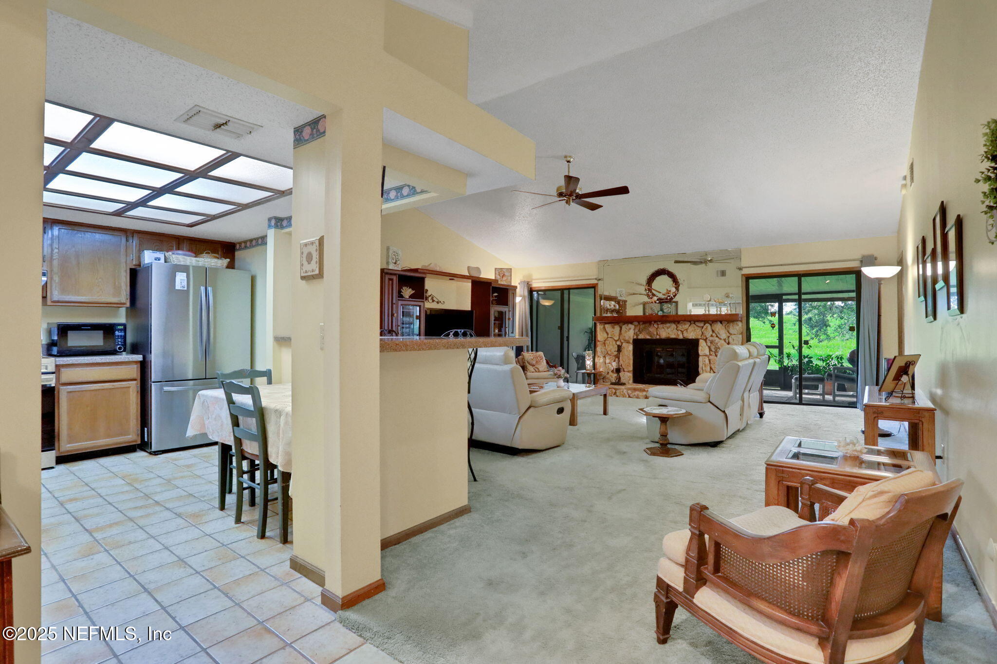 7841 BAYMEADOWS Circle W