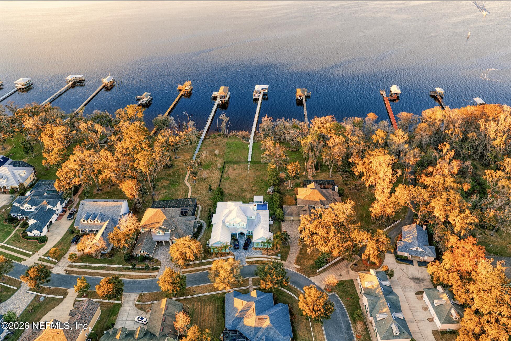 1855 MOORINGS Circle