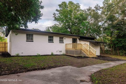 A home in Jacksonville