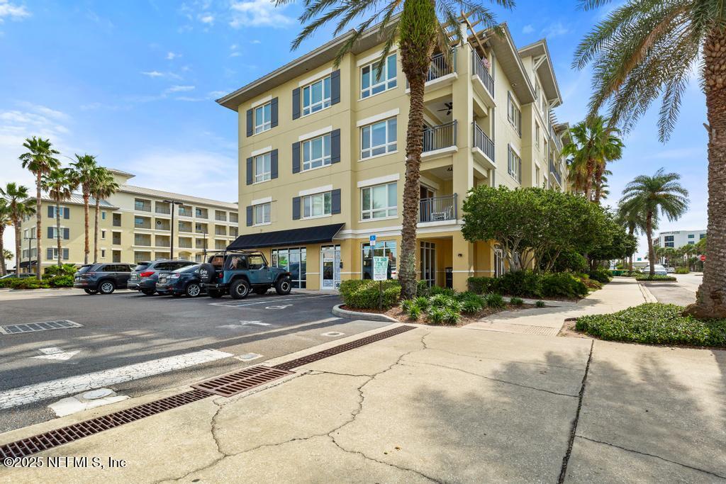 525 3RD Street N 413