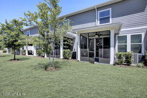 44 PINEBURY Lane