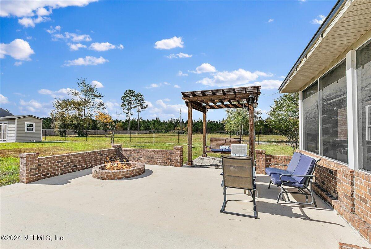 11018 SENECA Lane