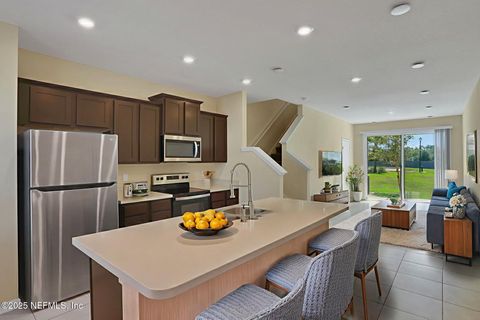 8212 LAROSE Road Jacksonville FL 32211