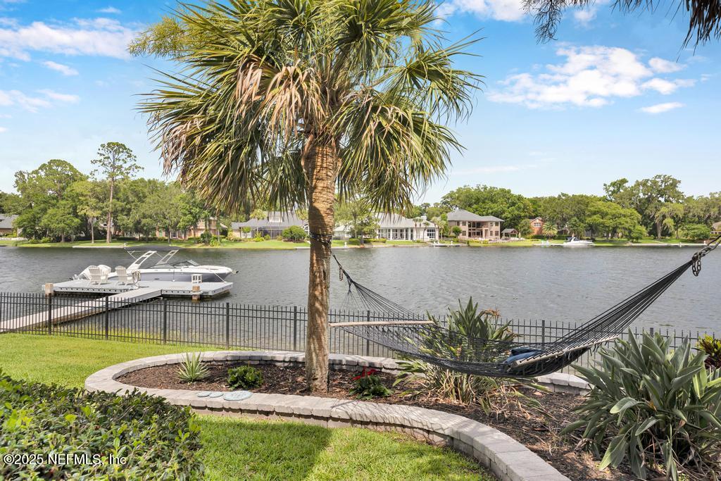 13609 EMERALD COVE Court