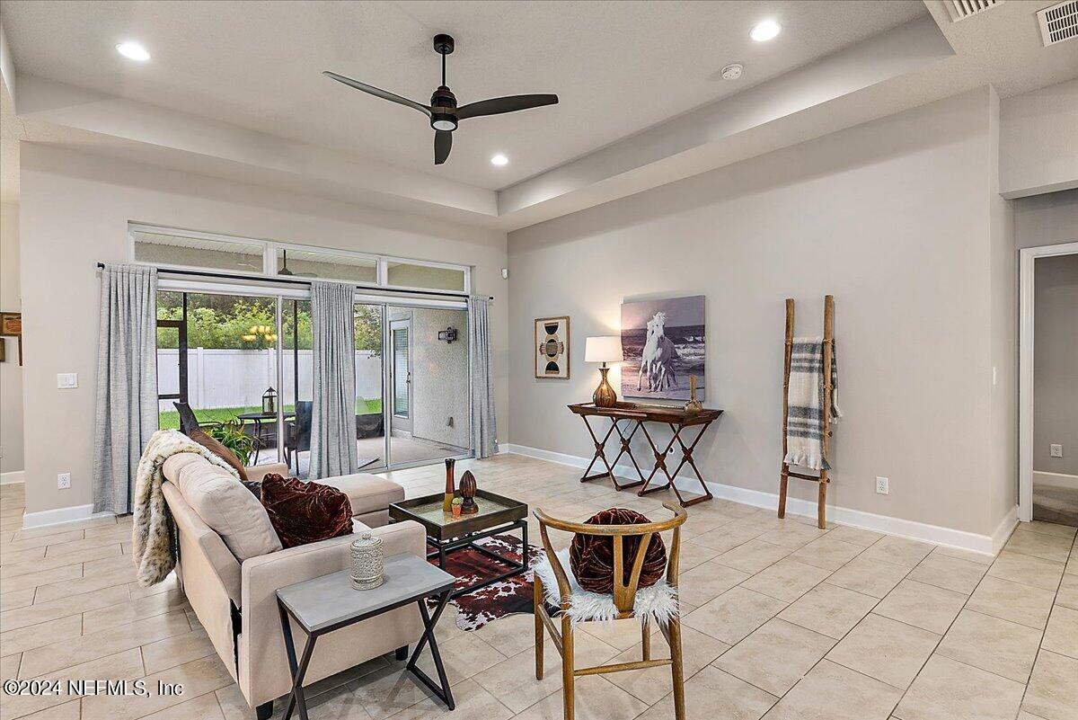 2718 HAIDEN OAKS Drive