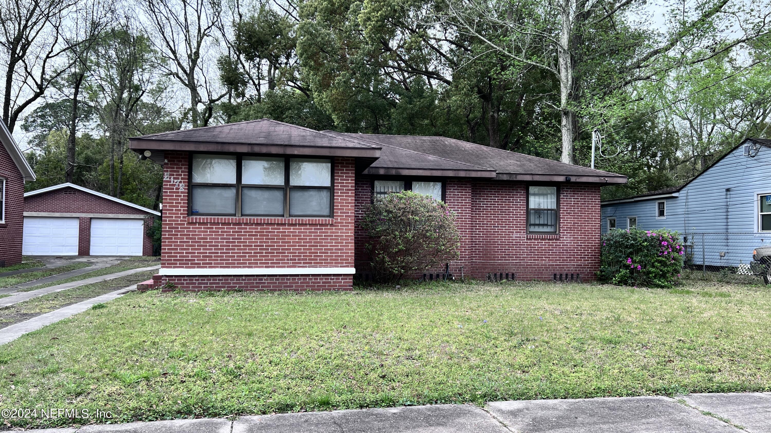 Jacksonville, FL home for sale located at 2172 College Circle S, Jacksonville, FL 32209