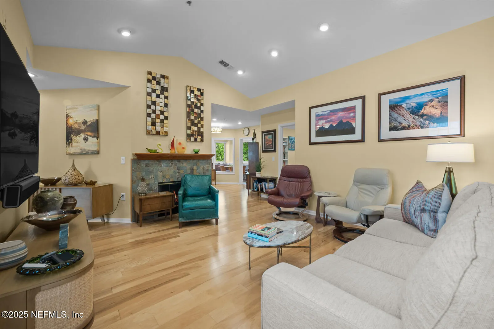 Jacksonville Beach, Florida 32250, United States, 3 Bedrooms Bedrooms, ,2 BathroomsBathrooms,Residential,Active,103395