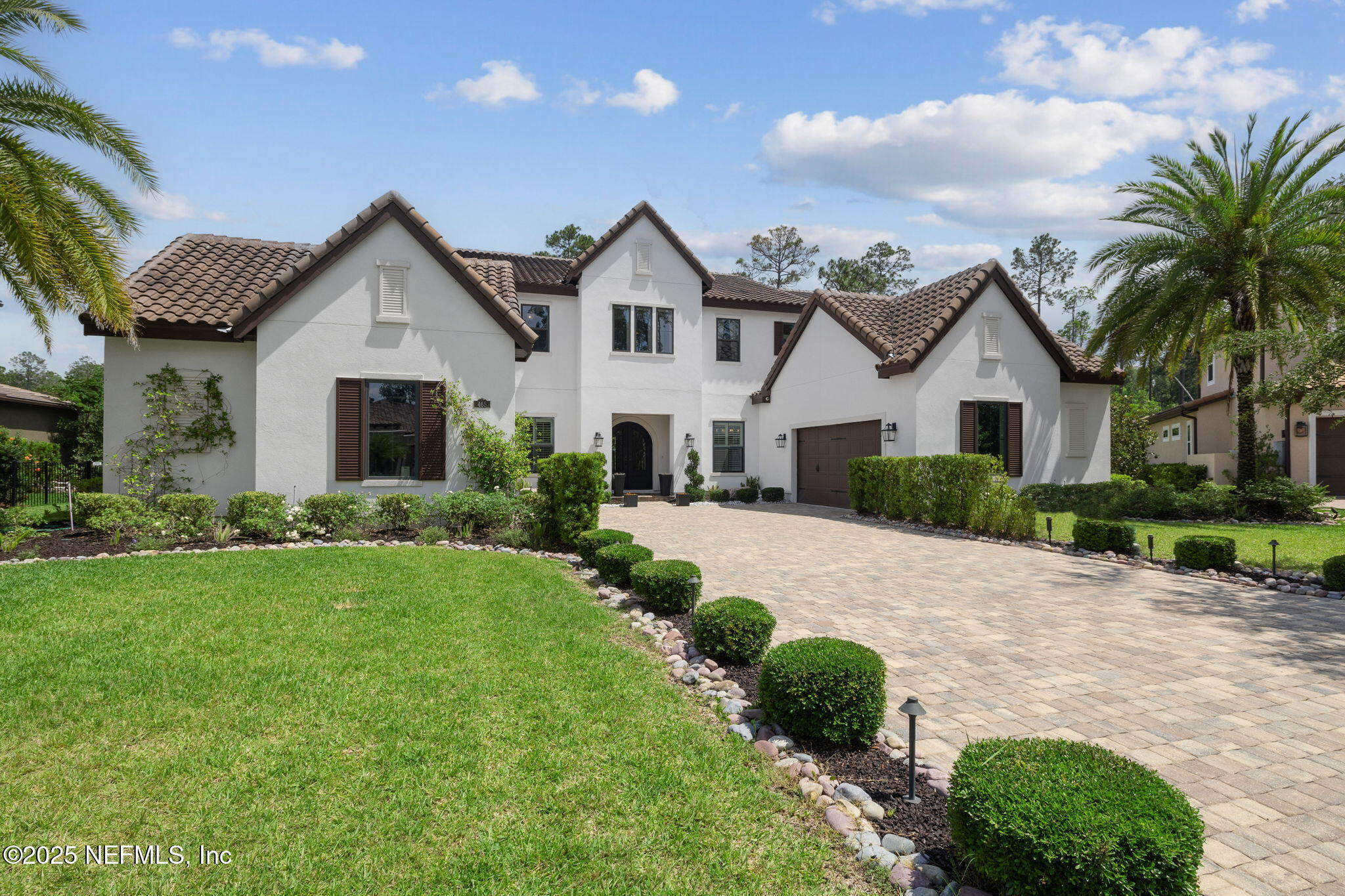 465 DEER VALLEY Drive
