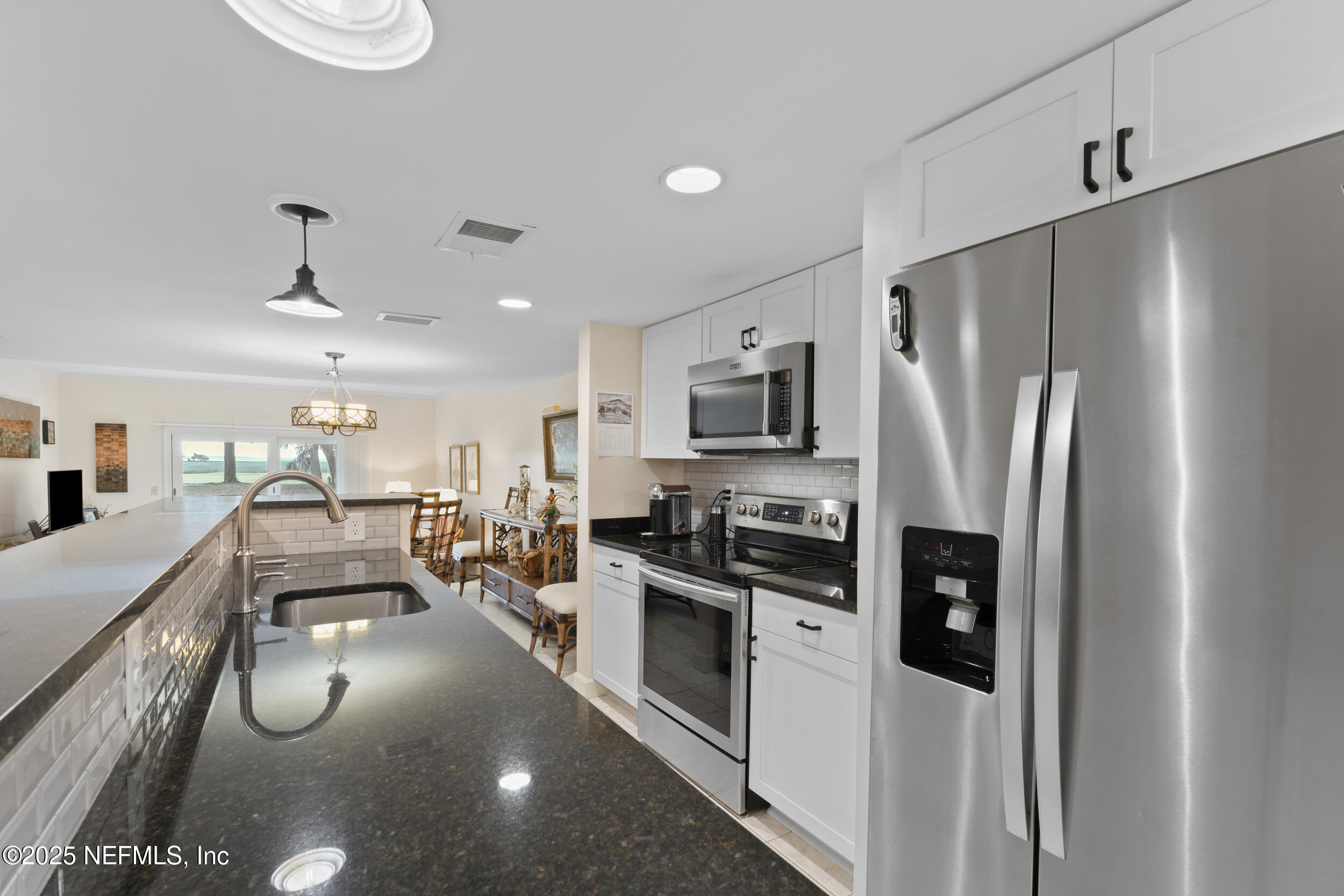 3017 SEA MARSH Road