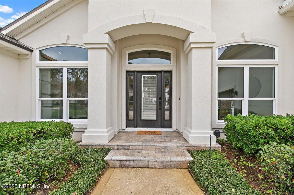 275 CLEARWATER Drive