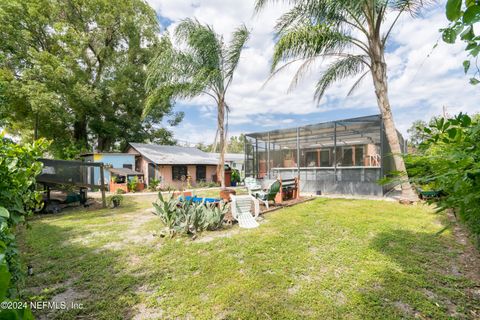 A home in Palatka