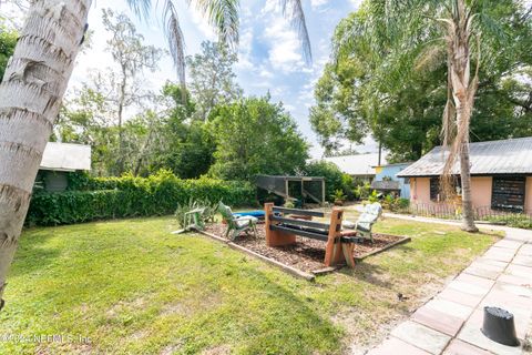 A home in Palatka