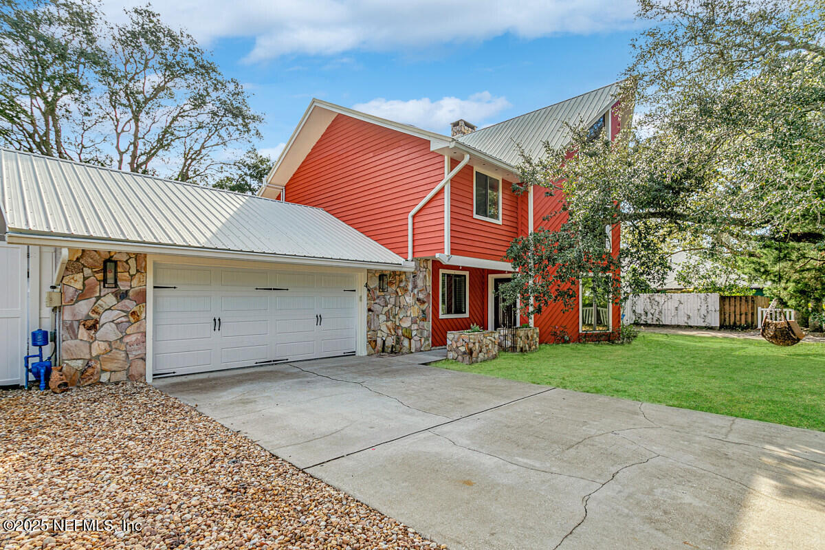4 SANTA MARIA Lane