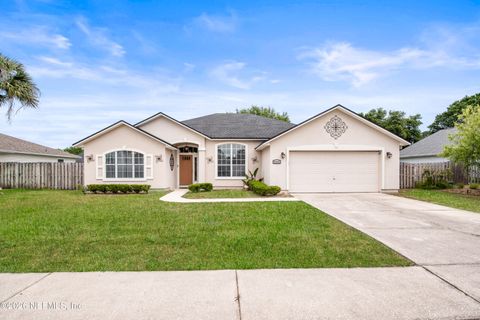 Photo of 6943 CATFISH LAKE Drive, Jacksonville, FL 32222 (MLS # 2145381)