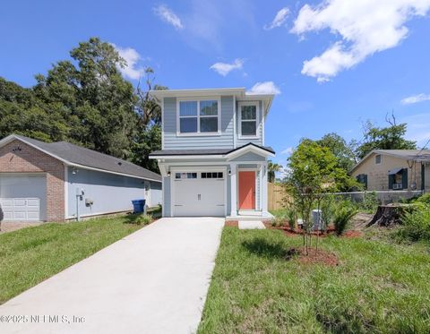 8205 GALVESTON Avenue Jacksonville FL 32211