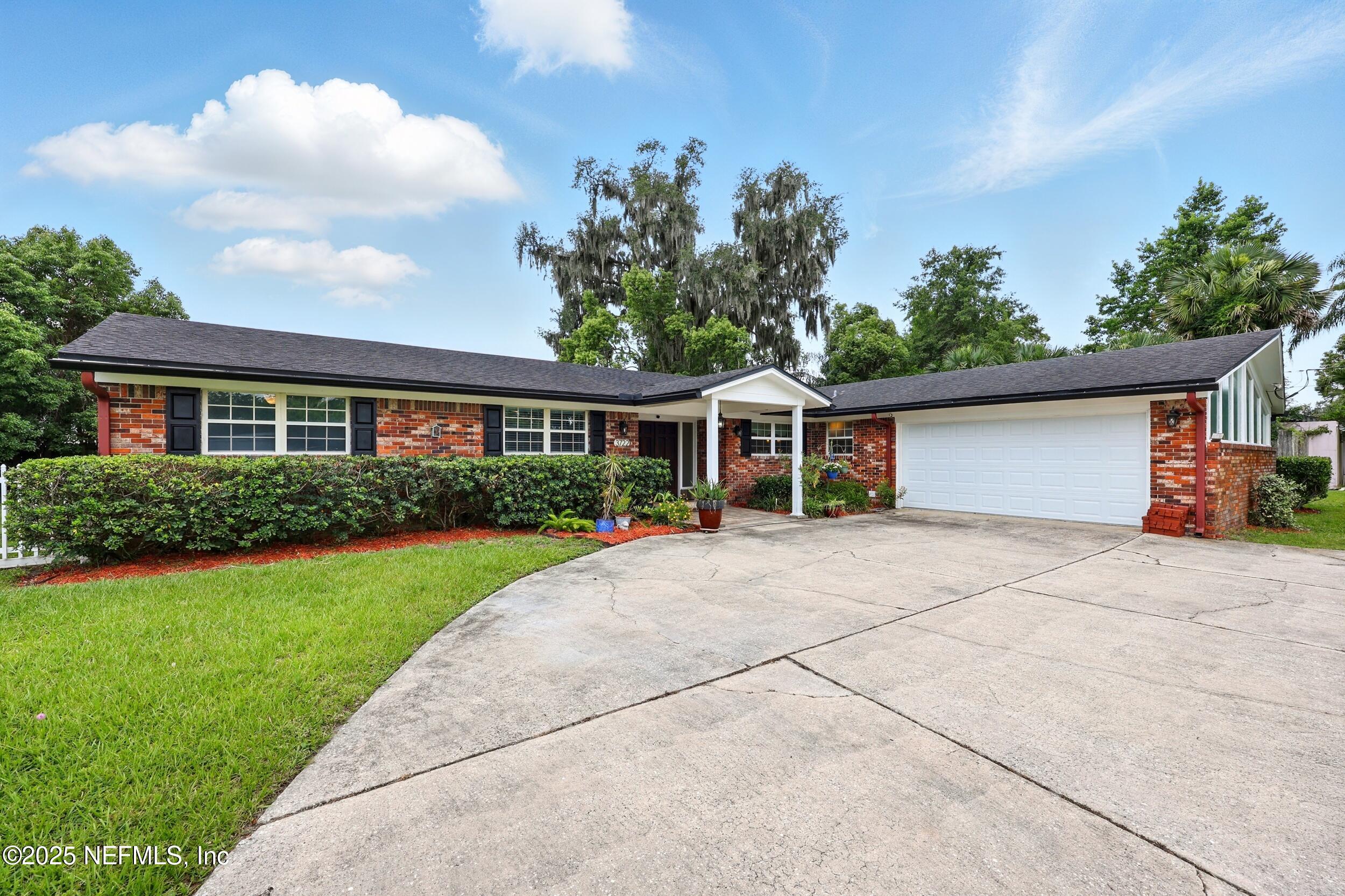 3722 POINT PLEASANT Road