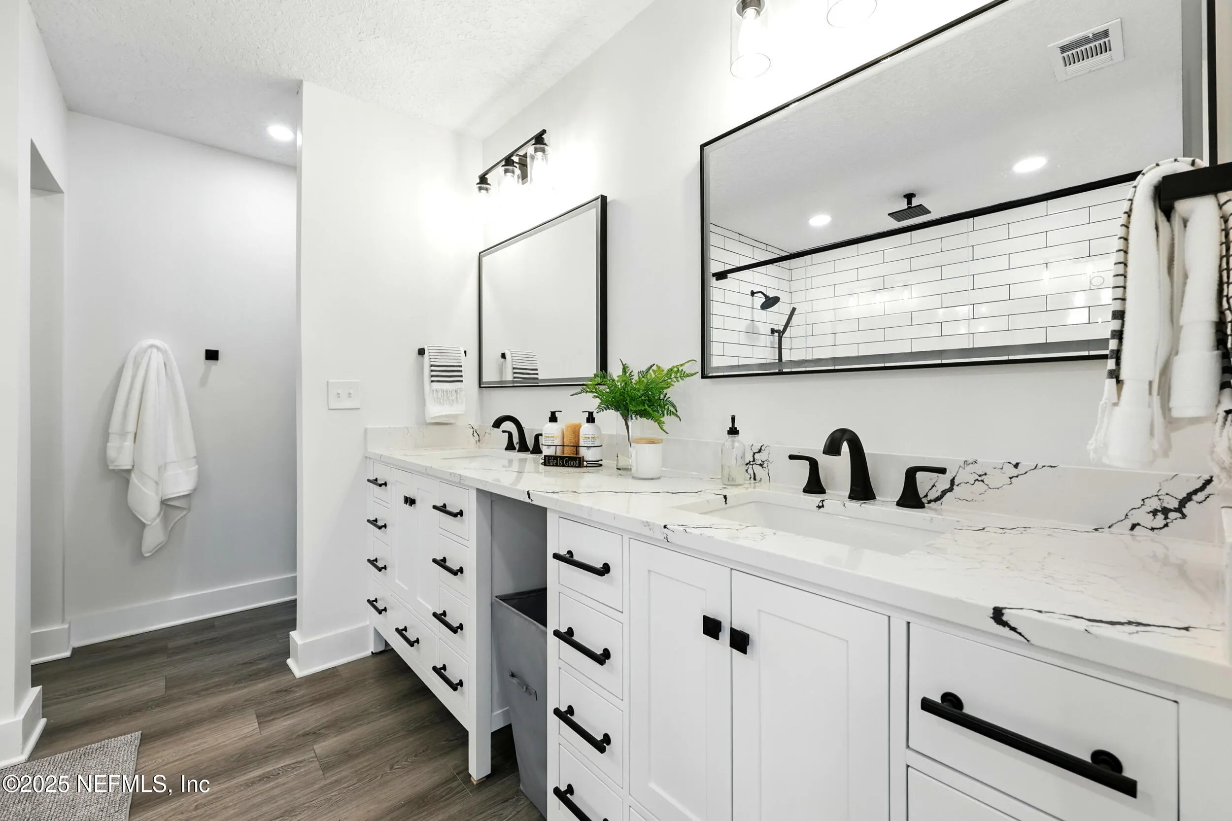 Jacksonville, Florida 32256, United States, 3 Bedrooms Bedrooms, ,3 BathroomsBathrooms,Residential,Coming Soon,163825