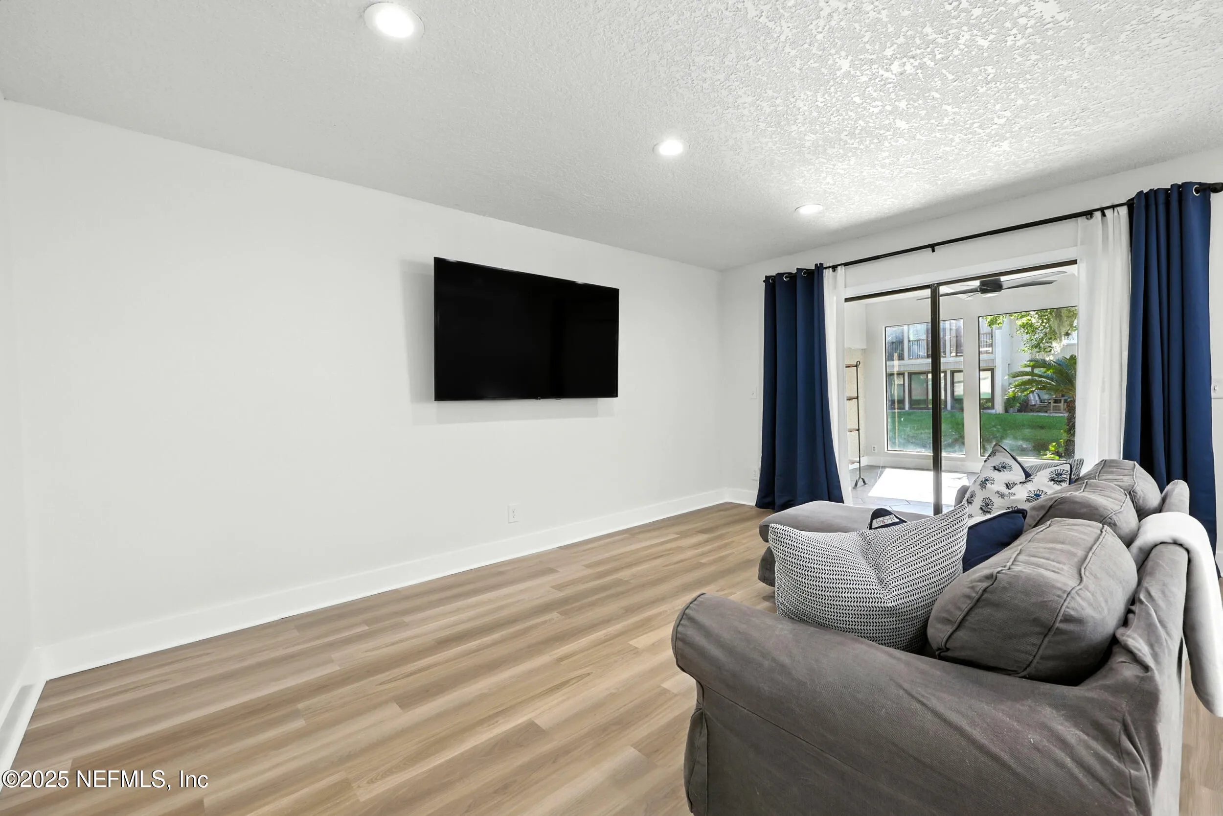 Jacksonville, Florida 32256, United States, 3 Bedrooms Bedrooms, ,3 BathroomsBathrooms,Residential,Coming Soon,163825