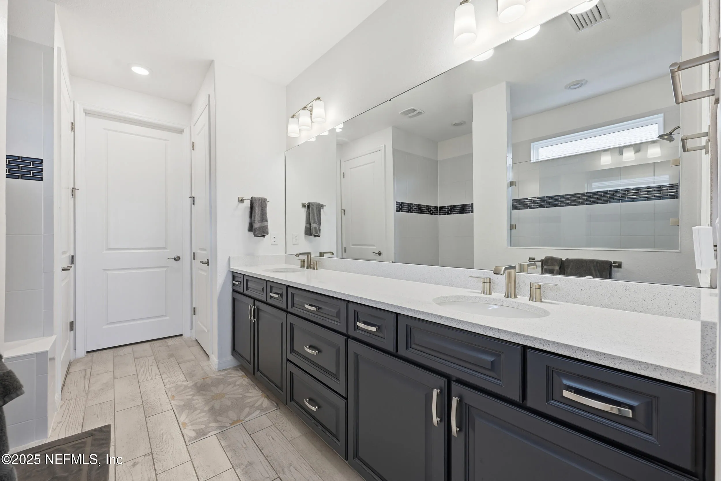 Jacksonville, Florida 32256, United States, 2 Bedrooms Bedrooms, ,2 BathroomsBathrooms,Residential,Active,156790