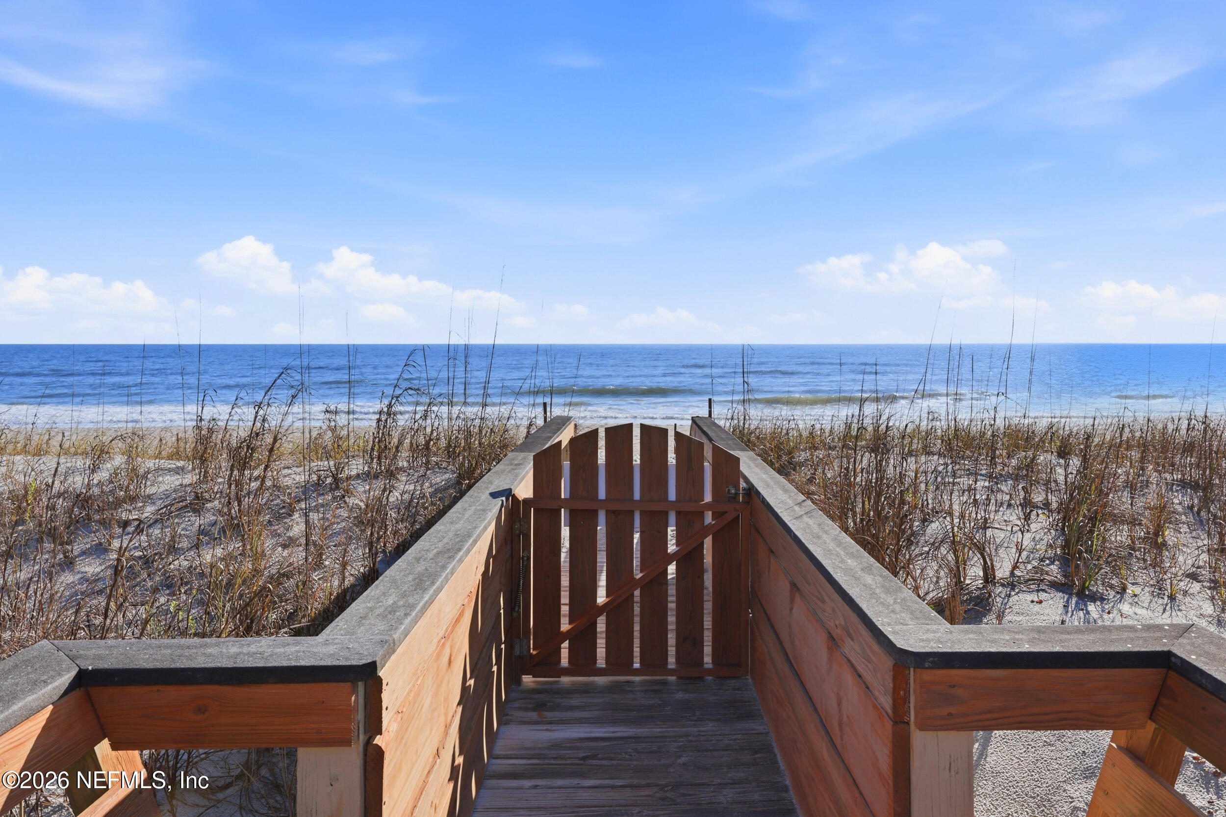 930 SPINNAKERS REACH Drive