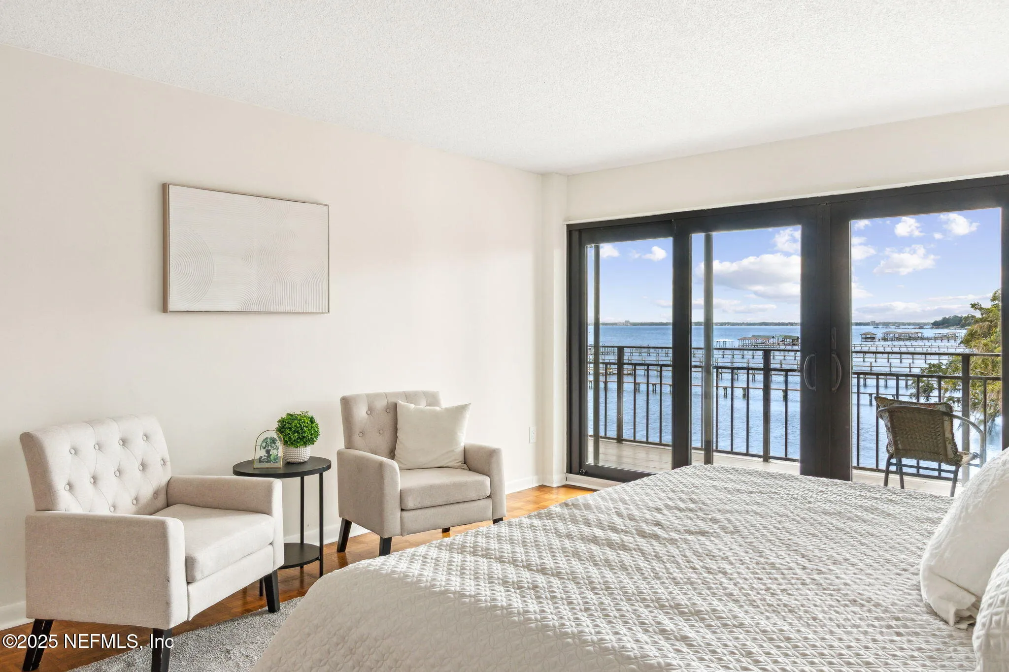 Jacksonville, Florida 32217, United States, 3 Bedrooms Bedrooms, ,2 BathroomsBathrooms,Residential,Pending,190678