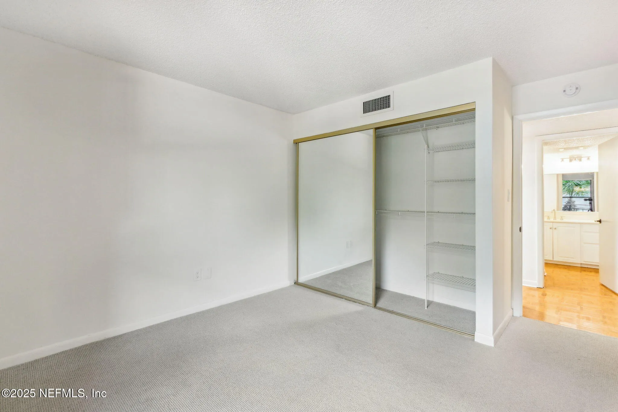 Jacksonville, Florida 32217, United States, 3 Bedrooms Bedrooms, ,2 BathroomsBathrooms,Residential,Pending,190678