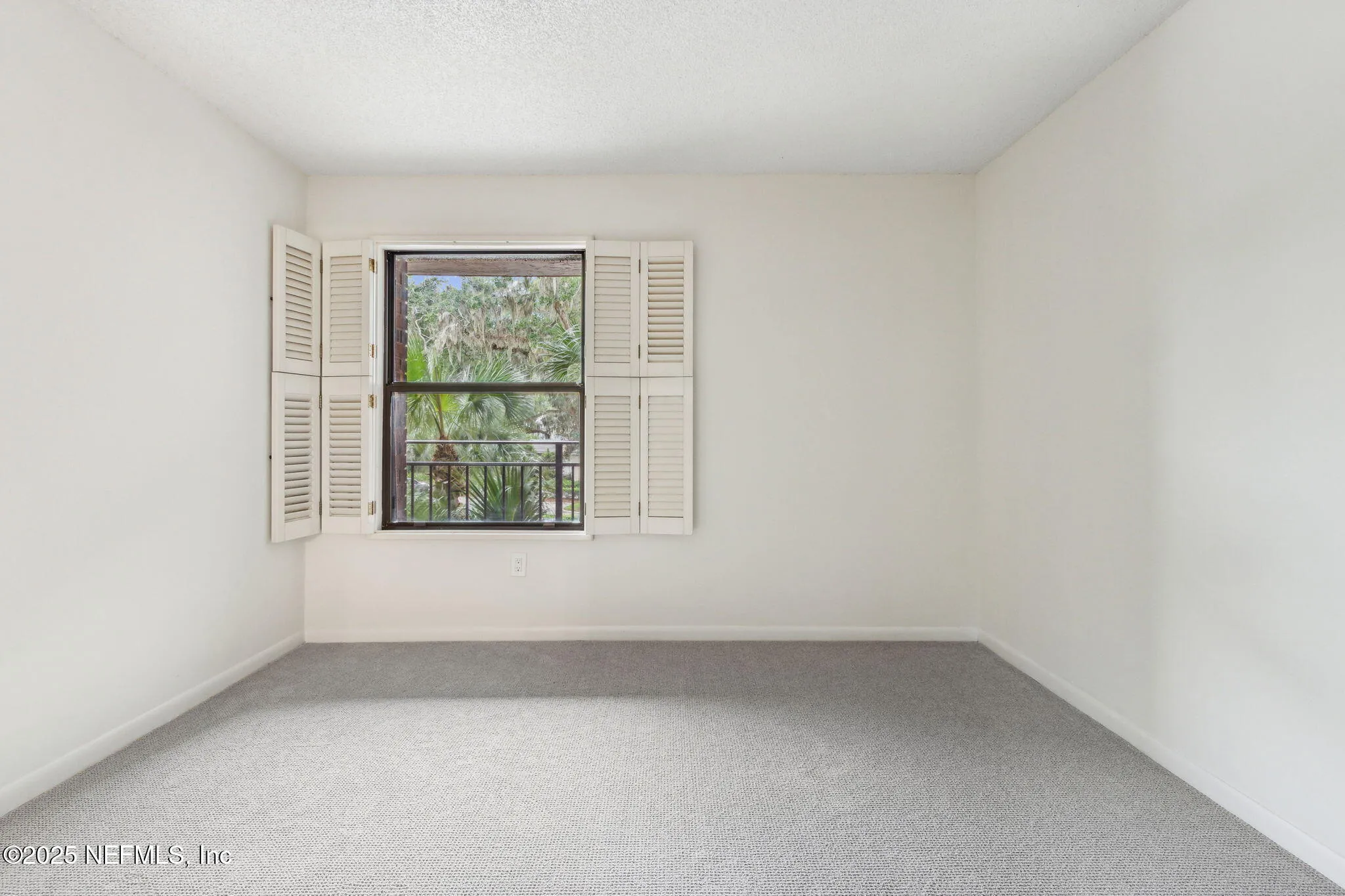 Jacksonville, Florida 32217, United States, 3 Bedrooms Bedrooms, ,2 BathroomsBathrooms,Residential,Pending,190678