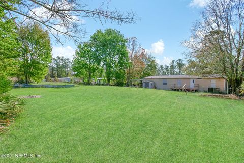 A home in Middleburg