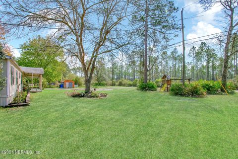 A home in Middleburg