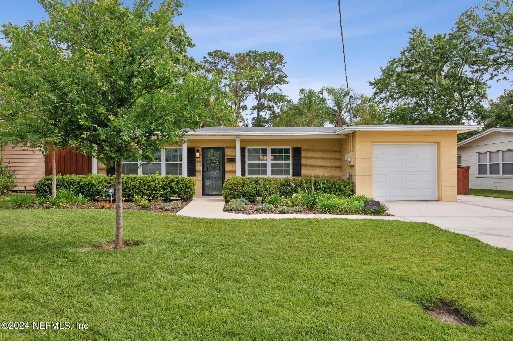 Jacksonville, FL home for sale located at 4349 Demedici Avenue, Jacksonville, FL 32210
