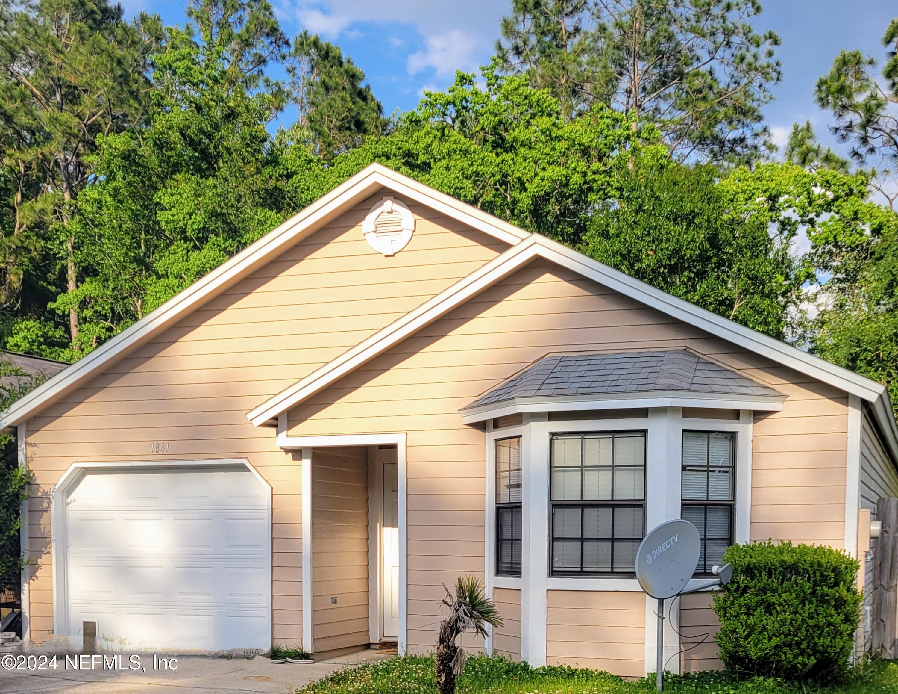 Middleburg, FL home for sale located at 1841 Yukon Court, Middleburg, FL 32068