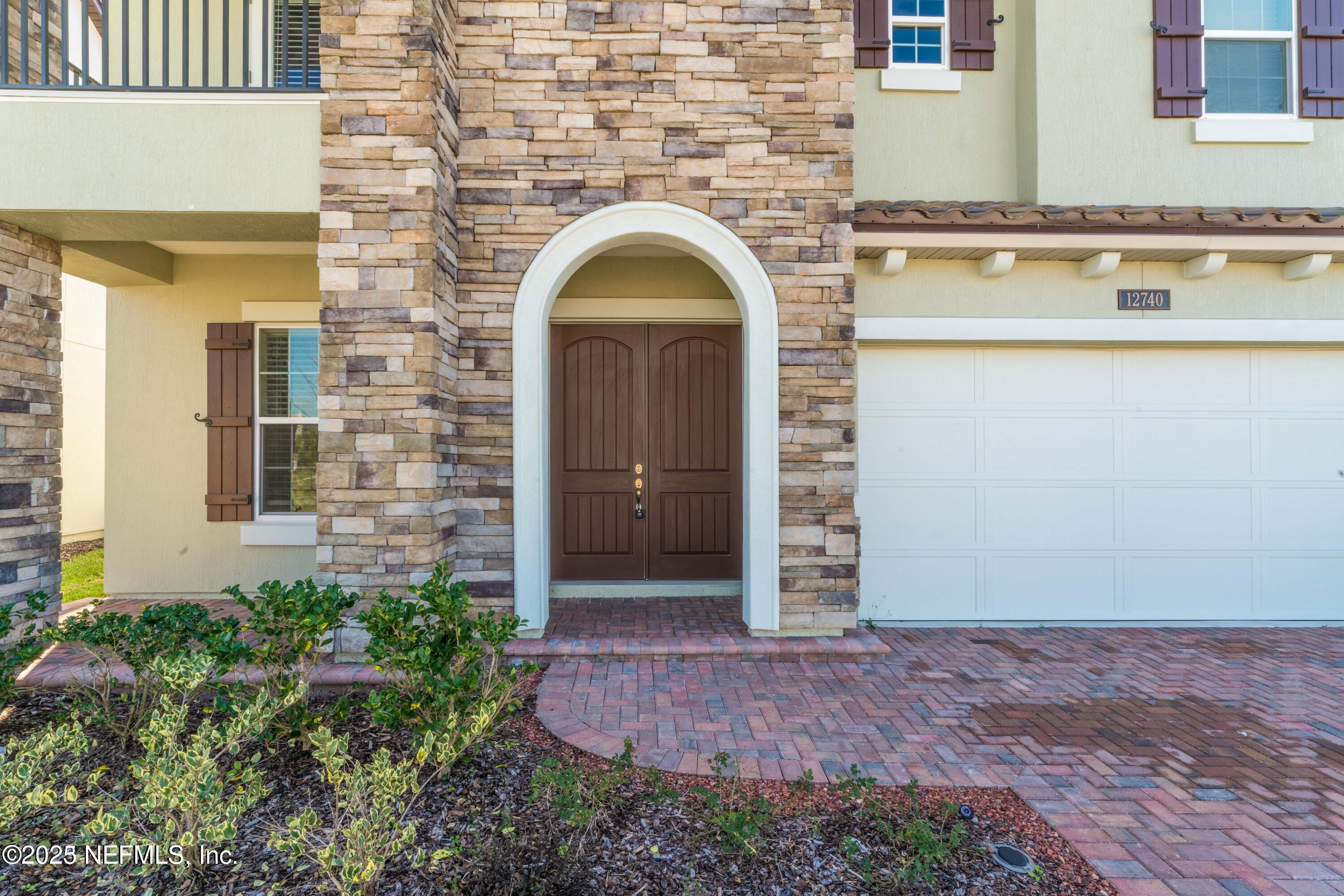 12740 COSTAS Way - Photo 2