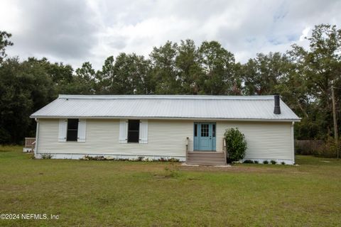 A home in Keystone Heights