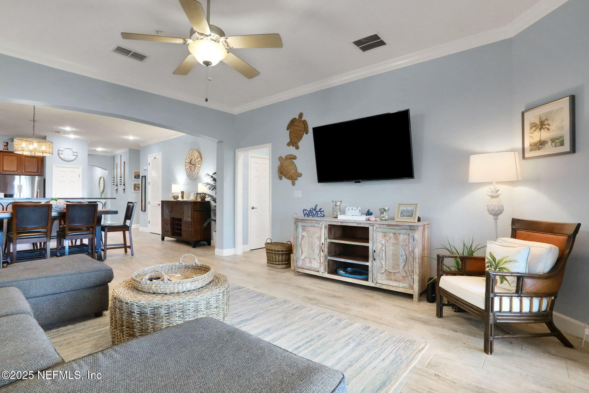 700 CINNAMON BEACH Way 624