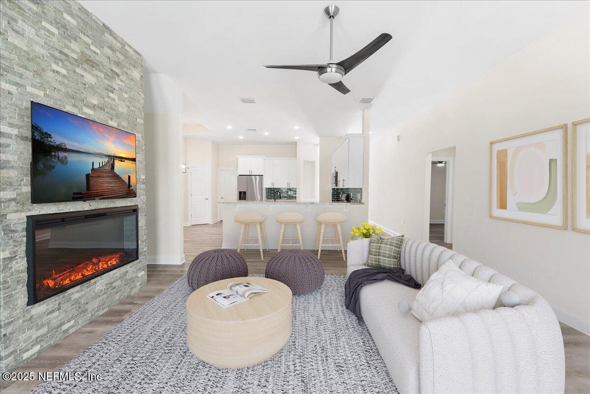 1790 N LAKESHORE Drive