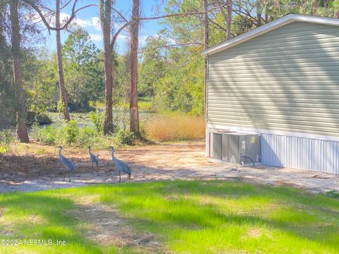 A home in Interlachen