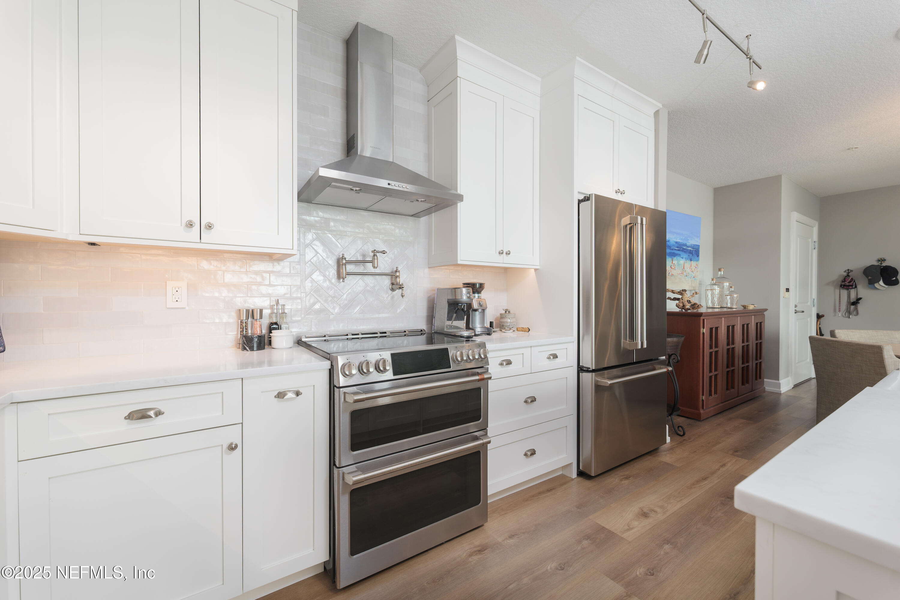 1431 RIVERPLACE Boulevard 2506