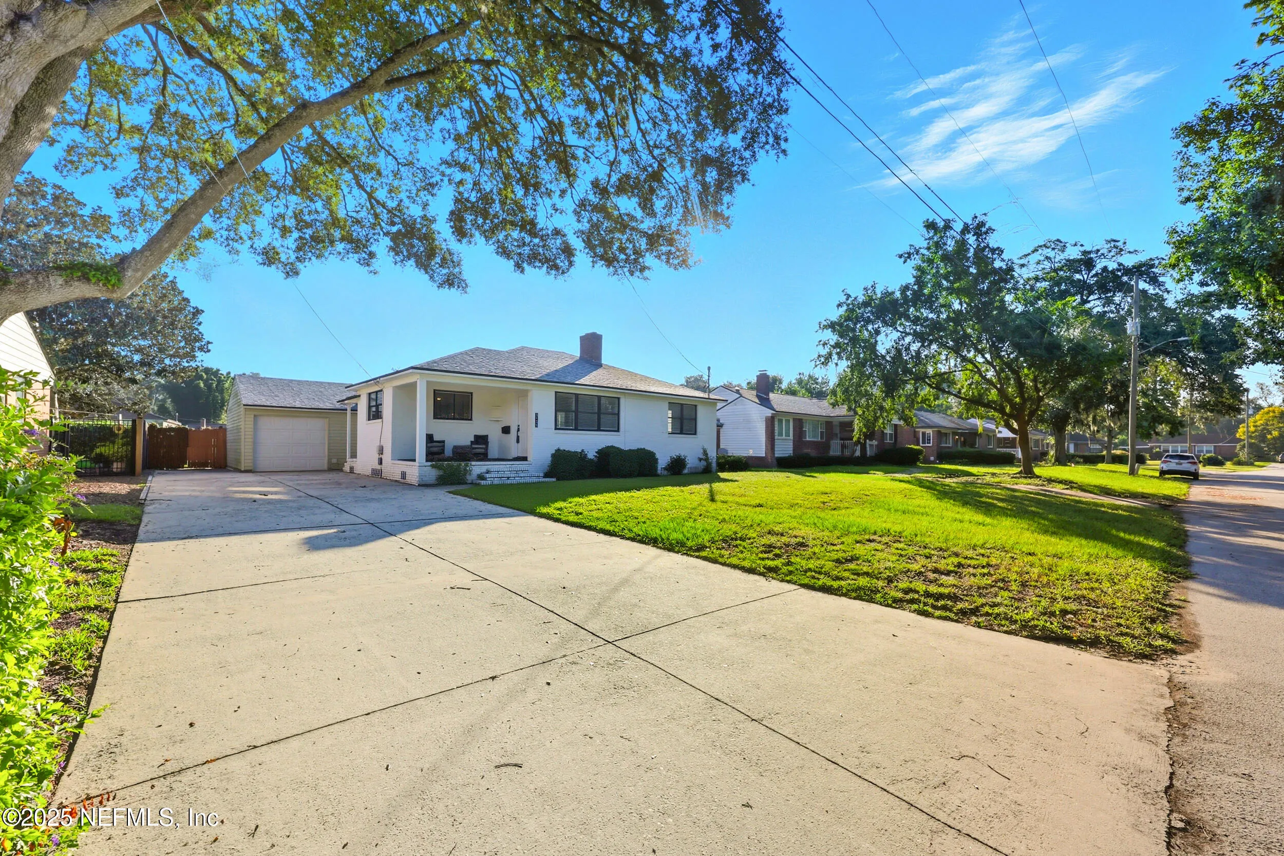 Jacksonville, Florida 32207, United States, 3 Bedrooms Bedrooms, ,1 BathroomBathrooms,Residential,Active,221930