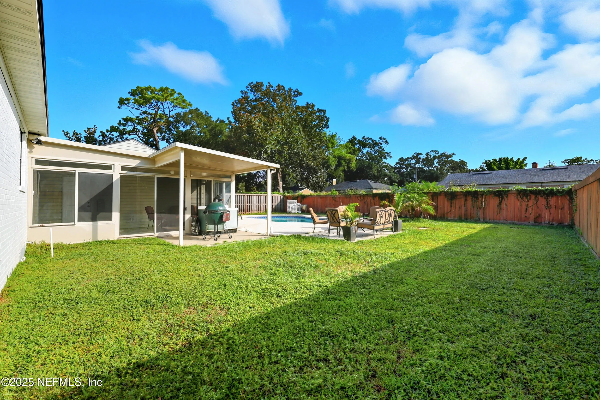 Jacksonville, Florida 32207, United States, 3 Bedrooms Bedrooms, ,1 BathroomBathrooms,Residential,Active,221930